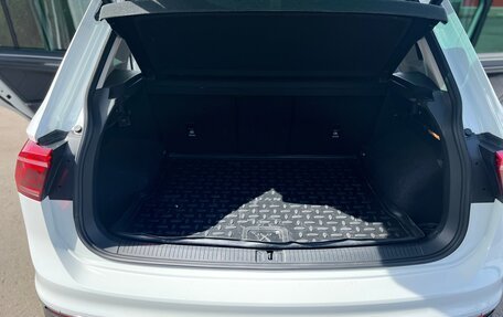 Volkswagen Tiguan II, 2021 год, 2 250 000 рублей, 11 фотография