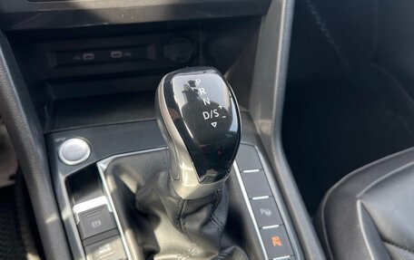 Volkswagen Tiguan II, 2021 год, 2 250 000 рублей, 19 фотография