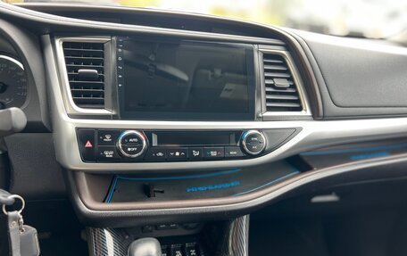 Toyota Highlander III, 2017 год, 3 900 000 рублей, 32 фотография