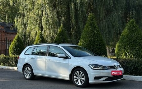 Volkswagen Golf VII, 2020 год, 1 950 000 рублей, 8 фотография