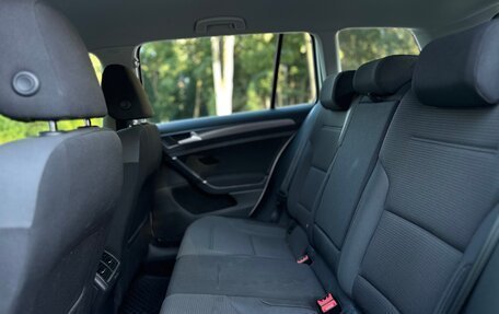 Volkswagen Golf VII, 2020 год, 1 950 000 рублей, 17 фотография