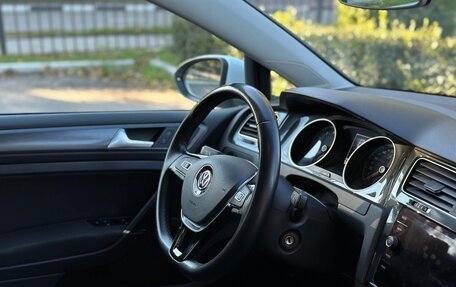 Volkswagen Golf VII, 2020 год, 1 950 000 рублей, 34 фотография