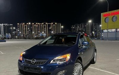 Opel Astra J, 2010 год, 700 000 рублей, 1 фотография