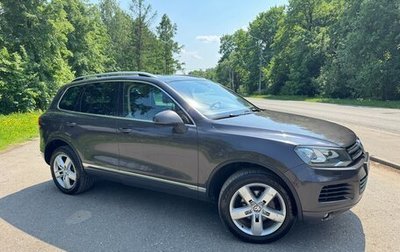 Volkswagen Touareg III, 2012 год, 2 050 000 рублей, 1 фотография