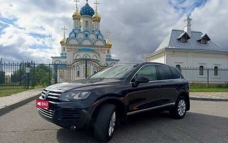 Volkswagen Touareg III, 2012 год, 1 990 000 рублей, 1 фотография