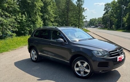 Volkswagen Touareg III, 2012 год, 2 050 000 рублей, 3 фотография