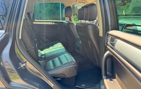 Volkswagen Touareg III, 2012 год, 2 050 000 рублей, 16 фотография