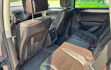 Volkswagen Touareg III, 2012 год, 2 050 000 рублей, 12 фотография