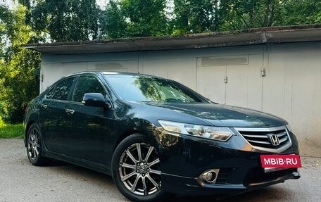 Honda Accord VIII рестайлинг, 2012 год, 1 150 000 рублей, 2 фотография