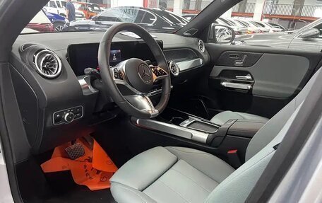 Mercedes-Benz EQB, 2025 год, 3 700 000 рублей, 9 фотография