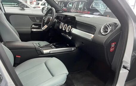 Mercedes-Benz EQB, 2025 год, 3 700 000 рублей, 10 фотография