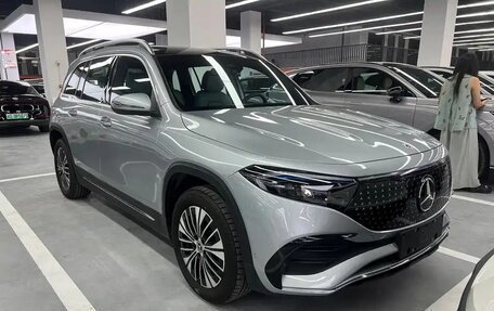 Mercedes-Benz EQB, 2025 год, 3 700 000 рублей, 3 фотография