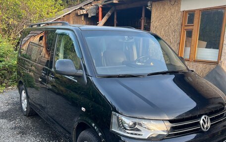 Volkswagen Multivan T5, 2012 год, 2 350 000 рублей, 3 фотография