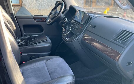 Volkswagen Multivan T5, 2012 год, 2 350 000 рублей, 8 фотография