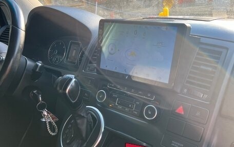 Volkswagen Multivan T5, 2012 год, 2 350 000 рублей, 12 фотография