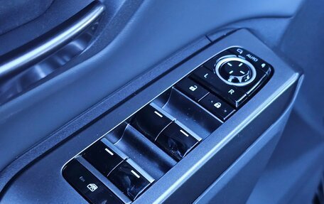 Toyota RAV4, 2026 год, 4 300 000 рублей, 30 фотография