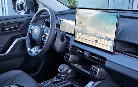 Toyota RAV4, 2026 год, 4 300 000 рублей, 25 фотография