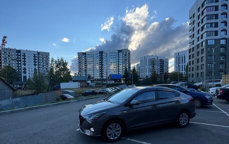 Hyundai Solaris II рестайлинг, 2021 год, 1 530 000 рублей, 5 фотография
