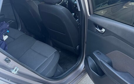 Hyundai Solaris II рестайлинг, 2021 год, 1 530 000 рублей, 10 фотография