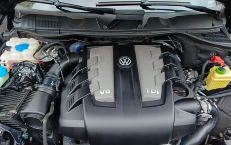 Volkswagen Touareg III, 2012 год, 1 990 000 рублей, 8 фотография