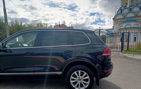 Volkswagen Touareg III, 2012 год, 1 990 000 рублей, 4 фотография