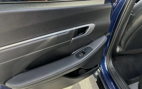 Hyundai Sonata VIII, 2020 год, 2 650 000 рублей, 17 фотография