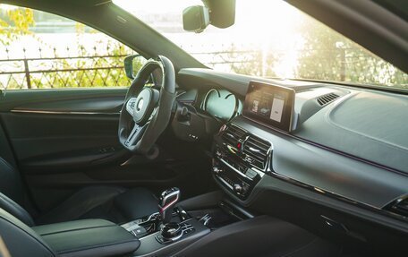 BMW M5, 2019 год, 7 300 000 рублей, 22 фотография