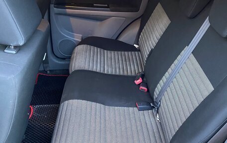 Suzuki SX4 II рестайлинг, 2011 год, 800 000 рублей, 15 фотография