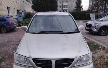 Nissan Presage I, 1999 год, 380 000 рублей, 1 фотография
