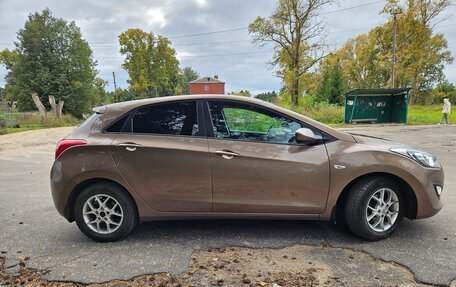 Hyundai i30 II рестайлинг, 2013 год, 1 000 000 рублей, 4 фотография
