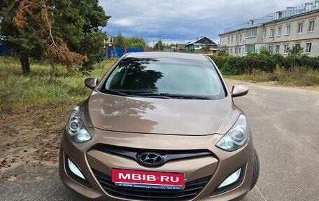 Hyundai i30 II рестайлинг, 2013 год, 1 000 000 рублей, 7 фотография