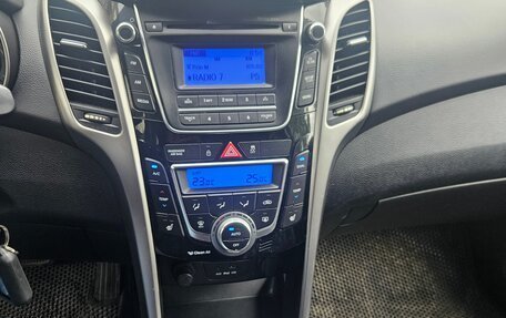 Hyundai i30 II рестайлинг, 2013 год, 1 000 000 рублей, 26 фотография