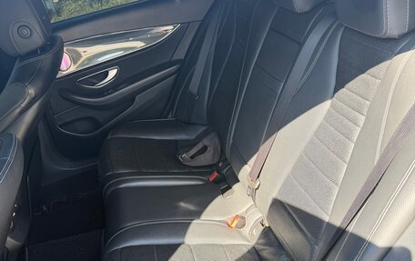 Mercedes-Benz E-Класс, 2019 год, 2 800 000 рублей, 11 фотография