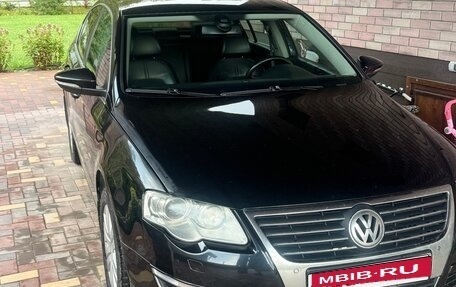 Volkswagen Passat B6, 2008 год, 700 000 рублей, 2 фотография
