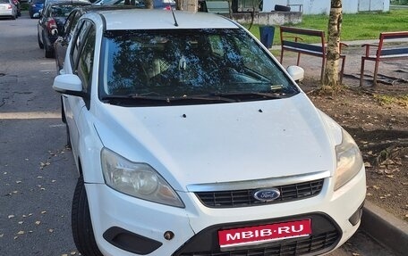 Ford Focus II рестайлинг, 2010 год, 400 000 рублей, 1 фотография