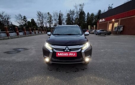 Mitsubishi Pajero Sport III рестайлинг, 2020 год, 3 300 000 рублей, 7 фотография