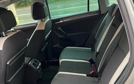 Volkswagen Tiguan II, 2019 год, 2 700 000 рублей, 12 фотография