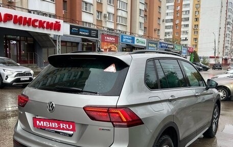 Volkswagen Tiguan II, 2019 год, 2 700 000 рублей, 6 фотография