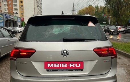 Volkswagen Tiguan II, 2019 год, 2 700 000 рублей, 4 фотография