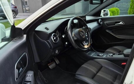 Mercedes-Benz CLA, 2016 год, 1 900 000 рублей, 11 фотография