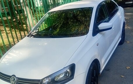 Volkswagen Polo VI (EU Market), 2012 год, 620 000 рублей, 2 фотография