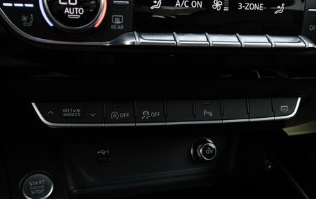Audi A4, 2020 год, 3 250 000 рублей, 19 фотография