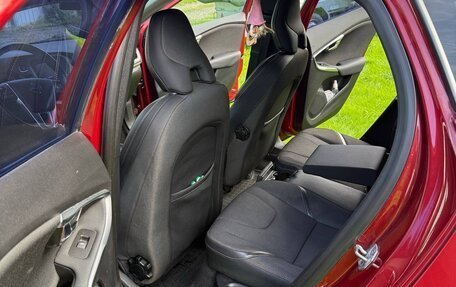 Volvo V40 Cross Country I, 2014 год, 1 380 000 рублей, 10 фотография