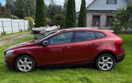 Volvo V40 Cross Country I, 2014 год, 1 380 000 рублей, 3 фотография