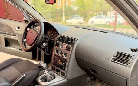 Ford Mondeo III, 2001 год, 310 000 рублей, 2 фотография