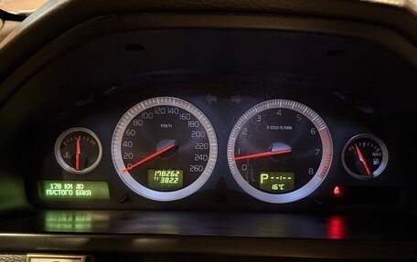 Volvo XC90 II рестайлинг, 2011 год, 1 600 000 рублей, 12 фотография