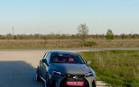 Lexus IS II рестайлинг 2, 2007 год, 1 500 000 рублей, 14 фотография