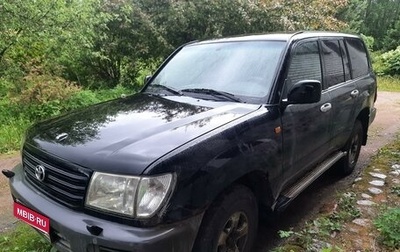 Toyota Land Cruiser 100 рестайлинг 2, 2003 год, 950 000 рублей, 1 фотография