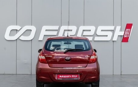 Hyundai i20 IB рестайлинг, 2010 год, 680 000 рублей, 4 фотография