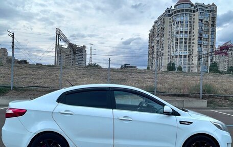 KIA Rio III рестайлинг, 2013 год, 700 000 рублей, 4 фотография